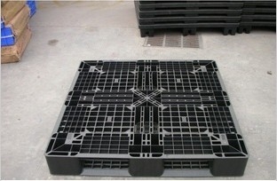 Dziewięć stóp Elektroniczne przewodzące palety do układania w stosy 2000 kg ESD na płytki PCB