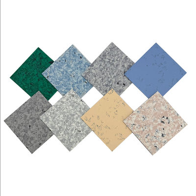 Mata gumowa antystatyczna ESD zapewniająca kontrolę wyładowań elektrostatycznych i wygodne rozwiązanie podłogowe dla stanowisk pracy