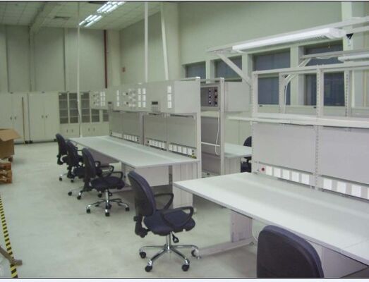 ESD Workbench Custom Electric Adjustable Height Antystatyczna stacja robocza do elektroniki